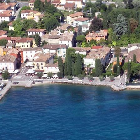 Hotel Vela D'Oro Dependence Bardolino Exterior photo