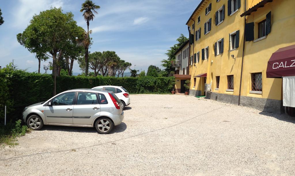 Hotel Vela D'Oro Dependence Bardolino Exterior photo